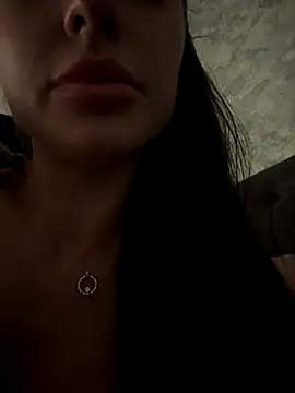 ChloeDevine online show from September 25, 2025, 6:58 pm