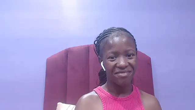 Snapshot of sexykea2002x chatting on October 4, 2025, 5:31 am sexykea2002x online show from October 4, 2025, 5:31 am