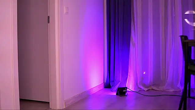 AryaDeluna online show from September 18, 2025, 9:18 pm