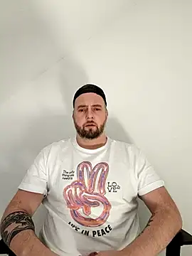 Marcello8723 online show from March 21, 2025, 12:50 pm