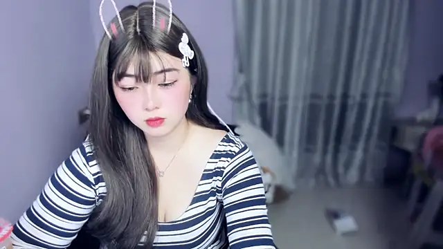 yuki3366 online show from December 4, 2025, 12:15 pm