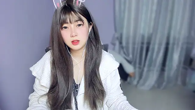 yuki3366 online show from November 9, 2025, 3:32 am