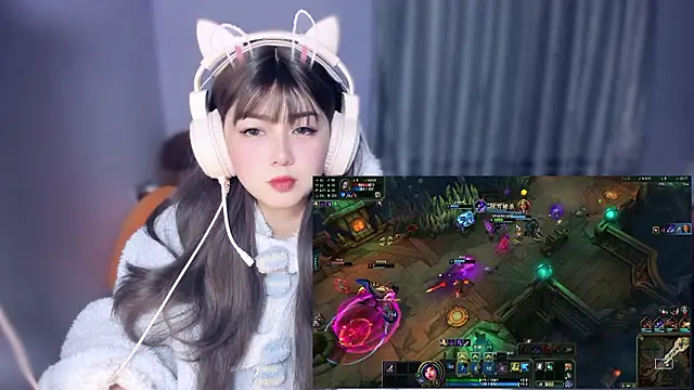 yuki3366 online show from February 10, 2026, 12:37 pm