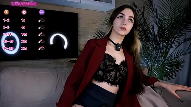 CupSizeGirl online show from September 9, 2025, 4:05 pm