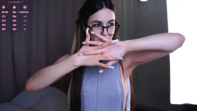 CupSizeGirl online show from October 30, 2025, 12:58 pm