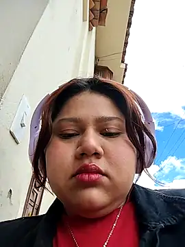 Snapshot of Paprika_ chatting on September 28, 2025, 6:15 pm Paprika online show from September 28, 2025, 6:15 pm