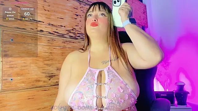 Alicee stone  online show from November 26, 2025, 8:20 pm