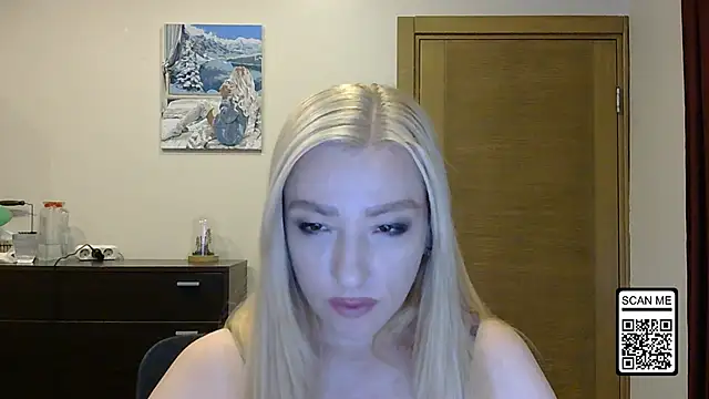 Snapshot of Wild_Silk_Desire chatting on September 12, 2025, 12:49 pm Wild Silk Desire online show from September 12, 2025, 12:49 pm