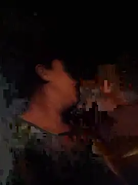 hotCOUPLEPETRA online show from August 3, 2026, 2:08 am