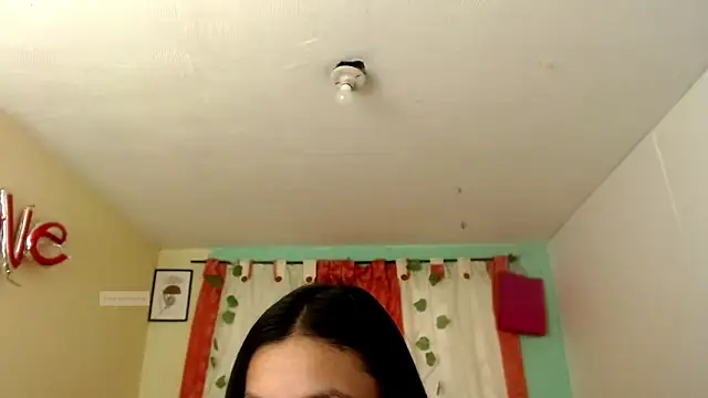 vale miel online show from September 11, 2025, 5:46 pm