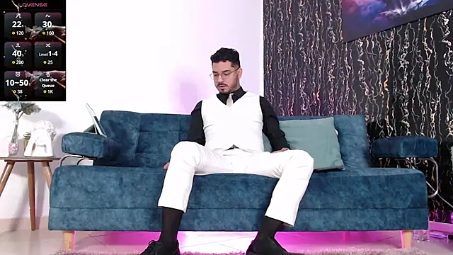 samuelcoopeer online show from November 19, 2025, 6:52 pm