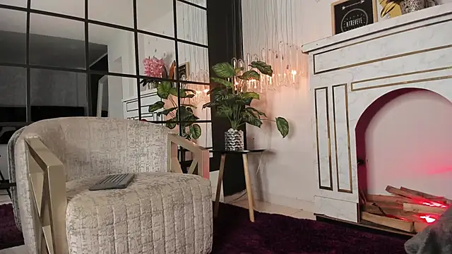 Snapshot of floraginette chatting on March 3, 2026, 6:15 pm floraginette online show from March 3, 2026, 6:15 pm