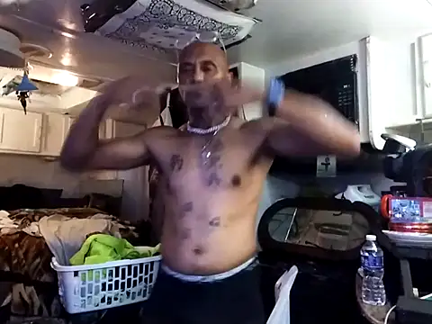 badboy2u2025 online show from November 22, 2025, 3:55 pm