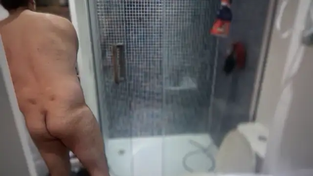 CloudyMuscleBeefy online show from September 29, 2025, 5:47 am