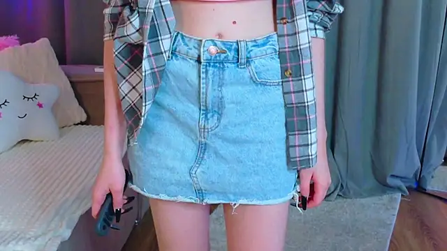 Snapshot of StarrShinee chatting on November 14, 2025, 1:42 am StarrShinee online show from November 14, 2025, 1:42 am