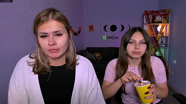 jeren smile online show from October 22, 2025, 7:13 pm