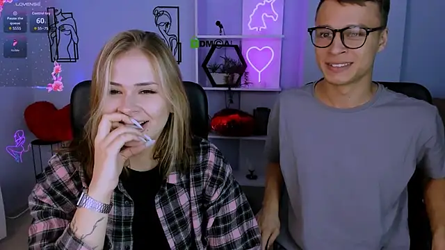 jeren smile online show from October 4, 2025, 7:15 pm