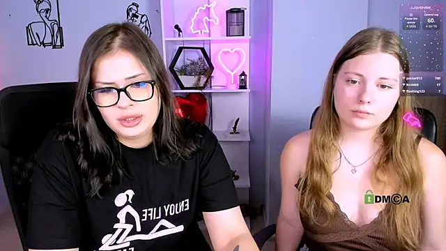 jeren smile online show from December 2, 2025, 8:21 pm