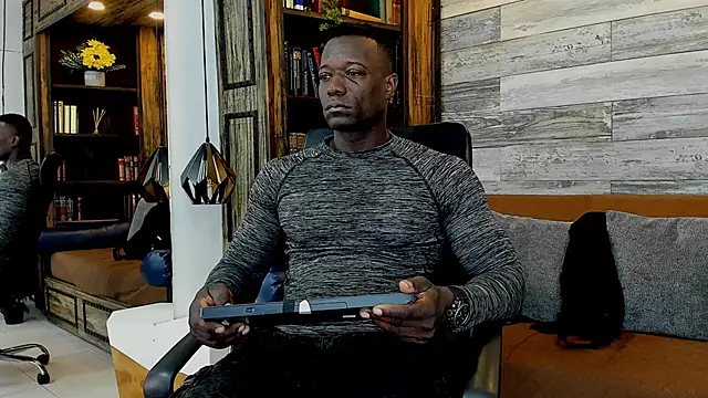 MarcusBlack  online show from December 21, 2025, 4:30 pm