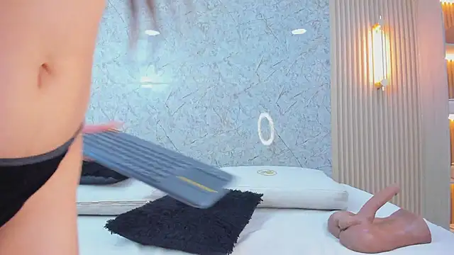 Antonella west online show from September 19, 2025, 8:46 pm