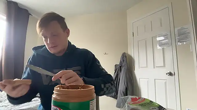 lustylyndon online show from March 24, 2026, 5:13 pm