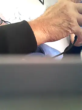 Vince072 online show from October 6, 2025, 6:14 am