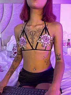 AnnahiBaker online show from March 3, 2026, 10:17 pm