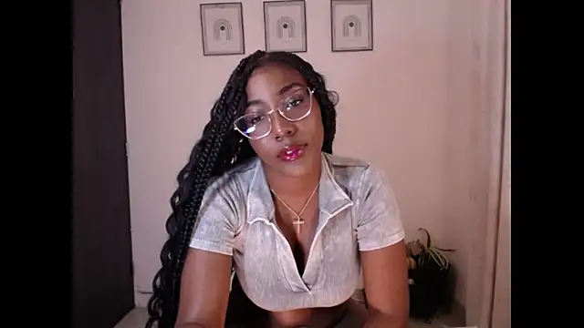 Snapshot of lia_rouseyy chatting on March 8, 2026, 3:21 am lia rouseyy online show from March 8, 2026, 3:21 am