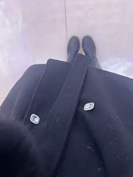 xiaoyuan01 online show from February 13, 2026, 2:11 am