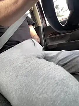 uto857 online show from November 12, 2025, 12:53 pm