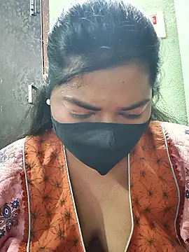 Snapshot of Liyaa_24 chatting on February 21, 2026, 8:05 am Liyaa 24 online show from February 21, 2026, 8:05 am