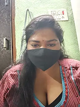 Snapshot of Liyaa_24 chatting on February 22, 2026, 3:57 pm Liyaa 24 online show from February 22, 2026, 3:57 pm