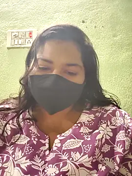 Snapshot of Liyaa_24 chatting on February 15, 2026, 4:50 pm Liyaa 24 online show from February 15, 2026, 4:50 pm