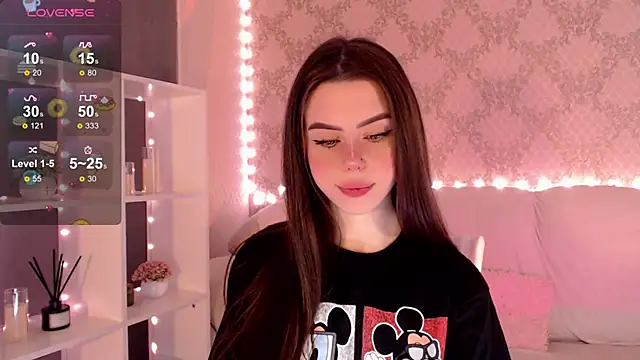 HolyMiax online show from October 15, 2025, 3:49 am