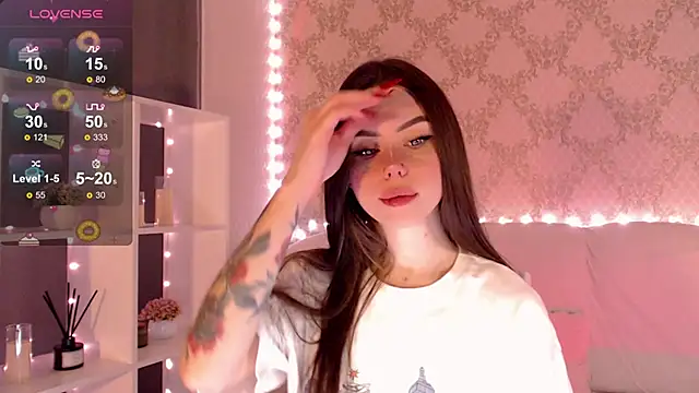 HolyMiax online show from October 2, 2025, 3:32 am