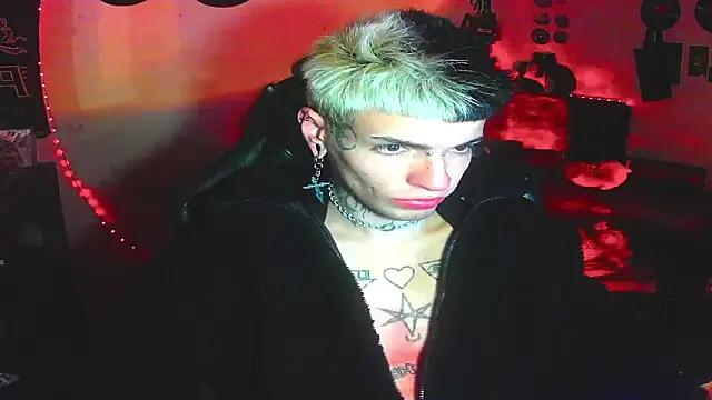 Snapshot of prince_x_dark chatting on August 2, 2026, 5:39 am prince x dark online show from August 2, 2026, 5:39 am