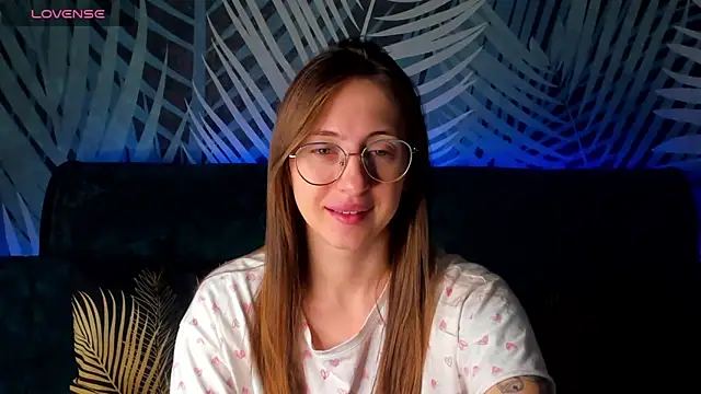 ChristyCrayme online show from October 12, 2025, 11:39 pm