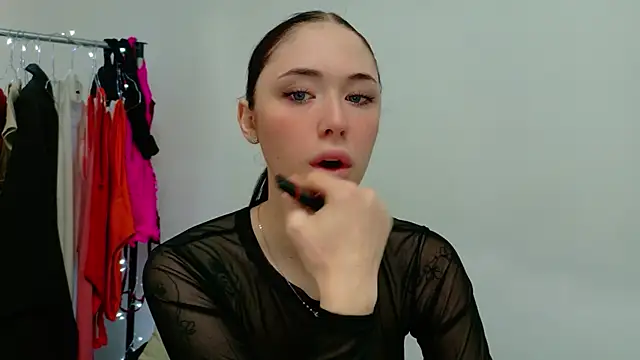 Ivanna  Rose online show from March 20, 2026, 4:46 am