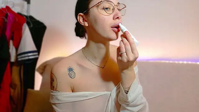 Ivanna  Rose online show from April 14, 2026, 8:19 am