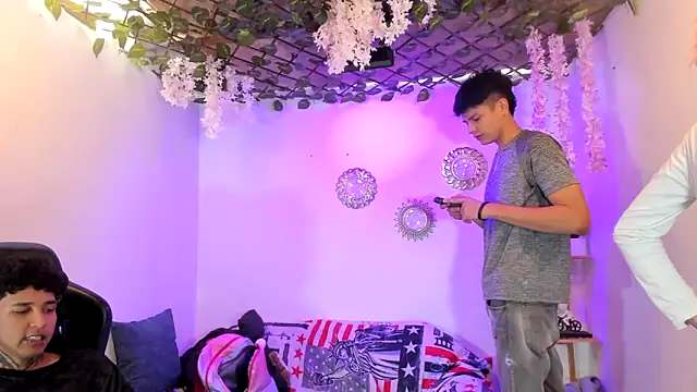 Bastian boyshot77 online show from October 14, 2025, 2:07 pm