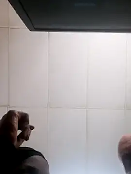 chocolatehotwife online show from April 10, 2026, 11:17 am