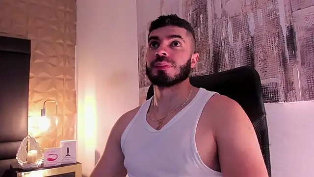 AxelThompson  online show from October 26, 2025, 1:11 pm