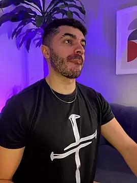 AxelThompson  online show from January 16, 2026, 12:31 pm