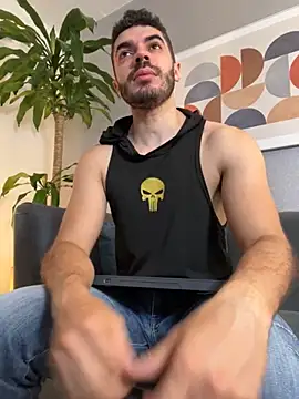 AxelThompson  online show from November 26, 2025, 11:32 am