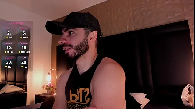 AxelThompson  online show from October 1, 2025, 11:36 am