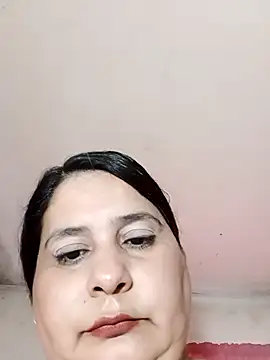 Aymacyn online show from November 22, 2025, 9:57 pm