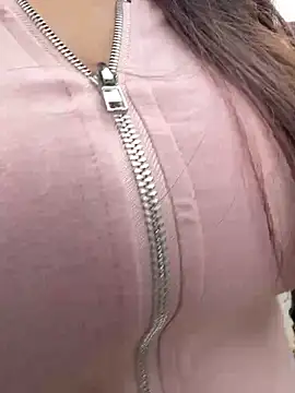 chenyu0308 online show from September 23, 2025, 6:31 am