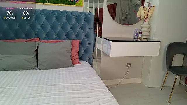 Snapshot of SiennaPierce chatting on May 30, 2026, 11:27 am SiennaPierce online show from May 30, 2026, 11:27 am