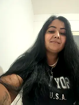 Melissa10 online show from September 10, 2025, 5:45 pm