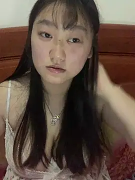 Snapshot of xialuo25 chatting on April 24, 2026, 4:20 pm xialuo25 online show from April 24, 2026, 4:20 pm